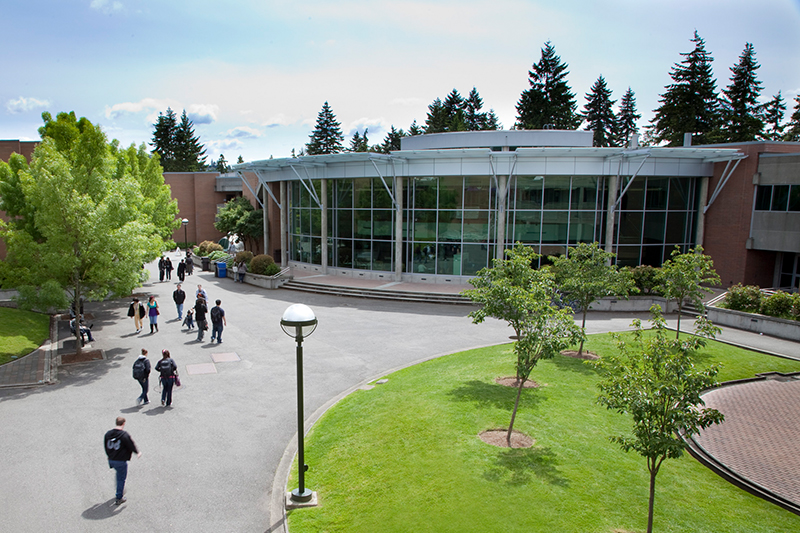 Courtyard of Bellevue College